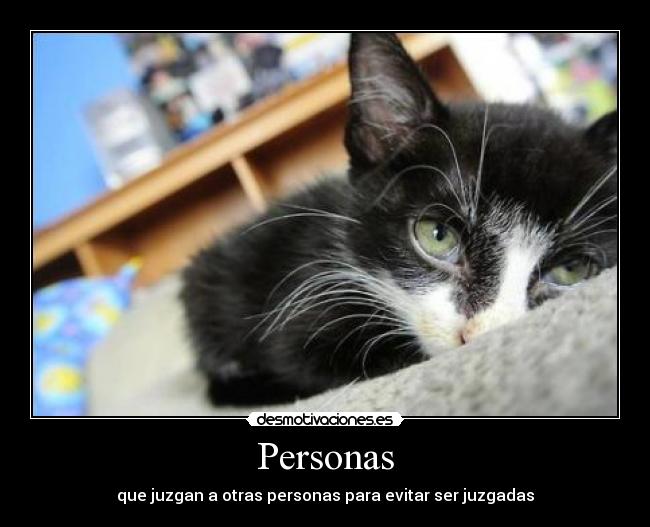 Personas - que juzgan a otras personas para evitar ser juzgadas
