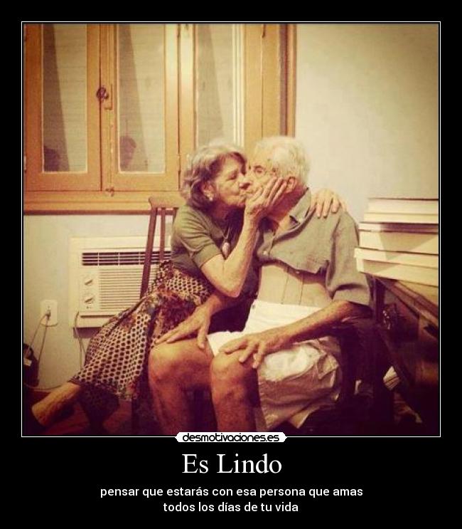 Es Lindo -