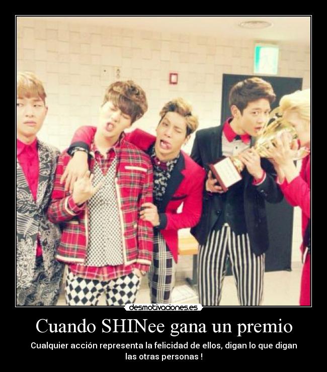 Cuando SHINee gana un premio - 