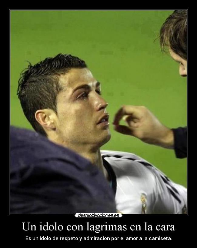 Un idolo con lagrimas en la cara -