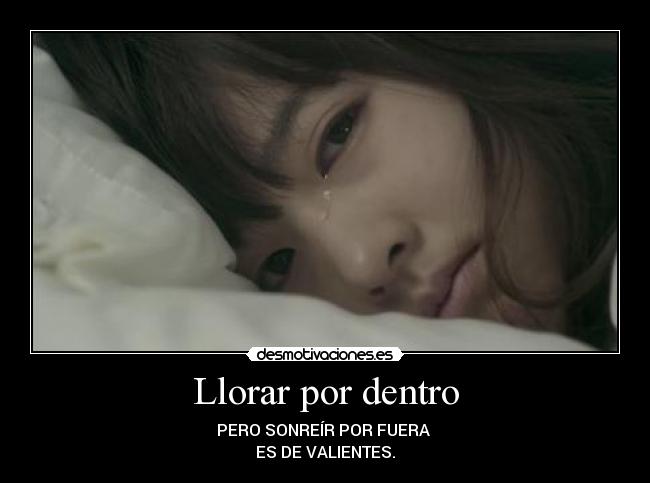 carteles llorar sonrisa desmotivaciones