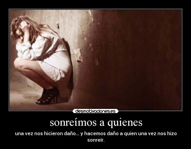 carteles smile desmotivaciones