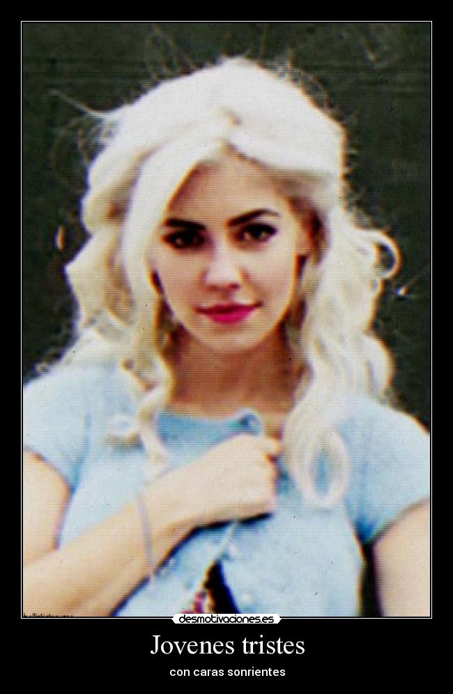 Jovenes tristes - con caras sonrientes