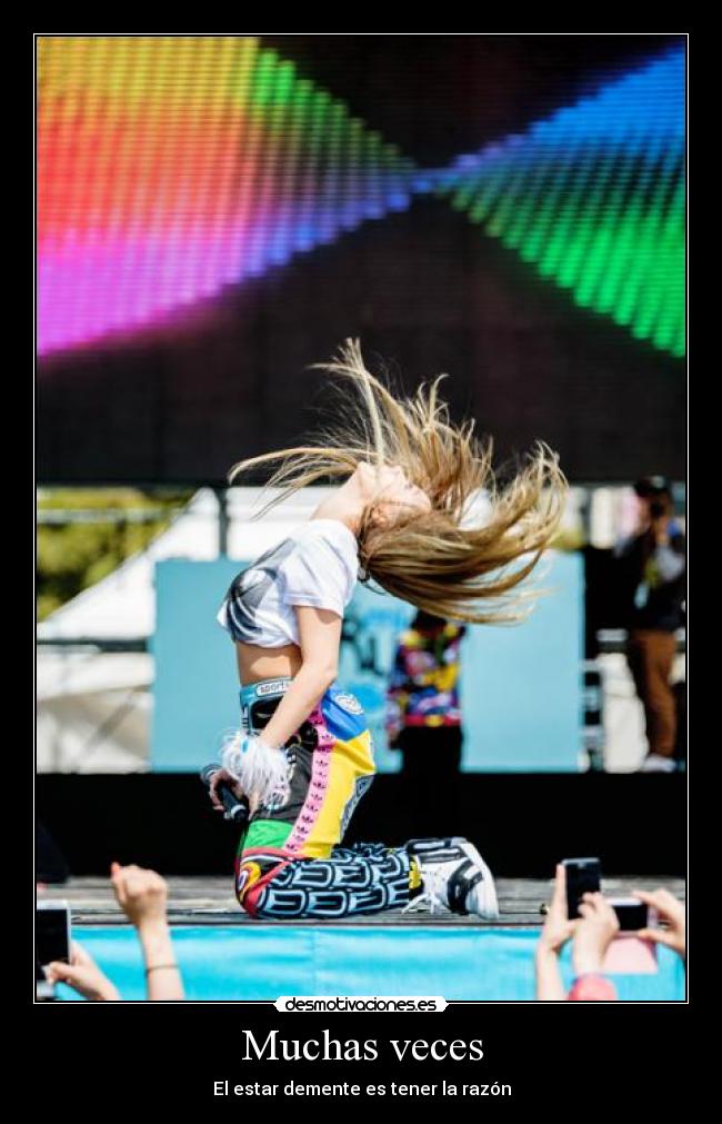 carteles kpop 2ne1 desmotivaciones