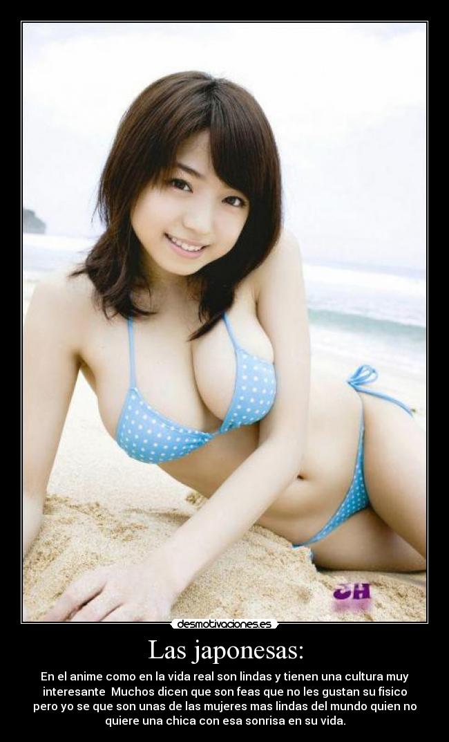 Las japonesas: - En el anime como en la vida real son lindas y tienen una cultura muy
interesante  Muchos dicen que son feas que no les gustan su fisico
pero yo se que son unas de las mujeres mas lindas del mundo quien no
quiere una chica con esa sonrisa en su vida.