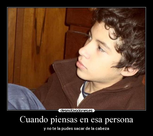 carteles persona especial desmotivaciones