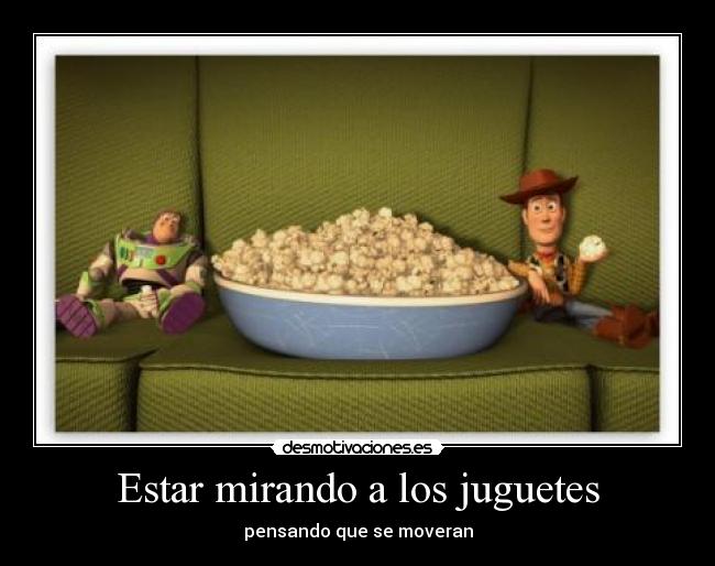 Estar mirando a los juguetes - 