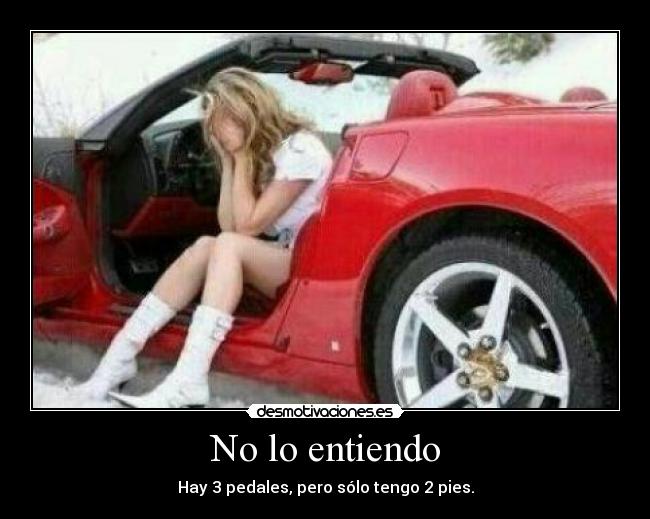 No lo entiendo - Hay 3 pedales, pero sólo tengo 2 pies.