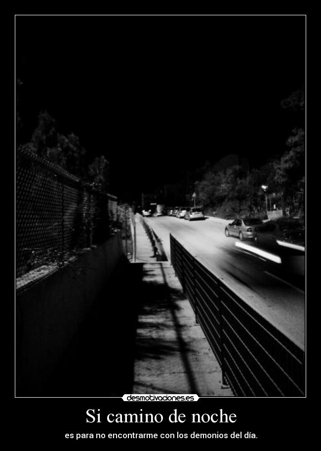 carteles nevermind the bollocks here the aifonfores jajajajaja nahhhh desmotivaciones