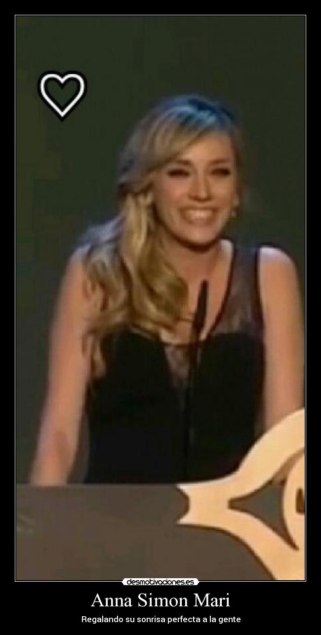 Anna Simon Mari - Regalando su sonrisa perfecta a la gente