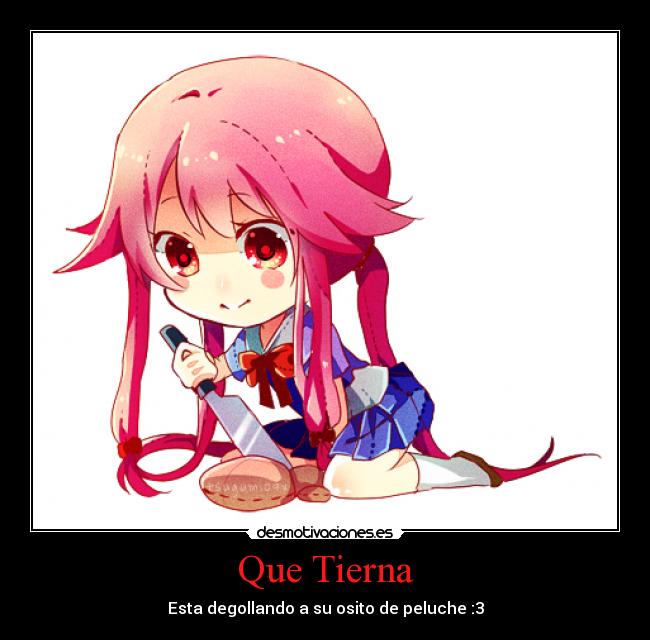 Que Tierna - Esta degollando a su osito de peluche :3