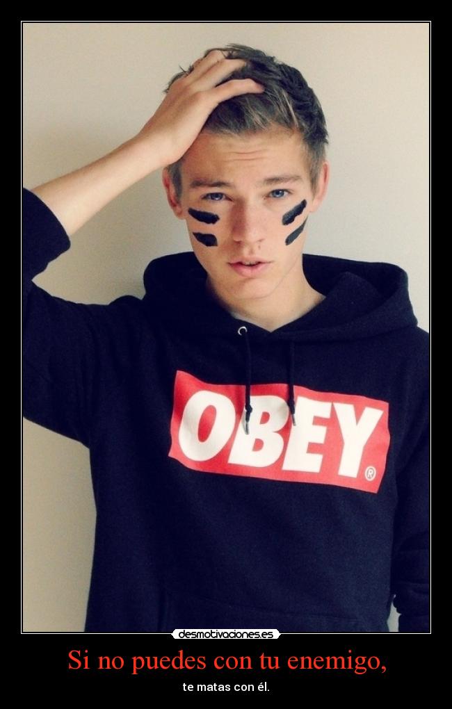 Si no puedes con tu enemigo, - 