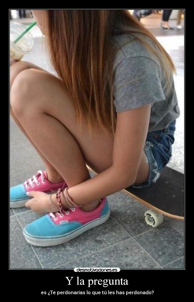 carteles faaalsos falsoss everywheere desmotivaciones