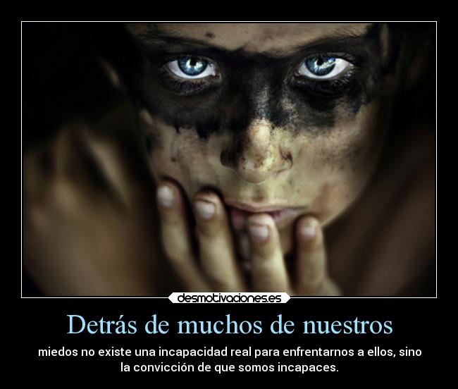 Detrás de muchos de nuestros - 