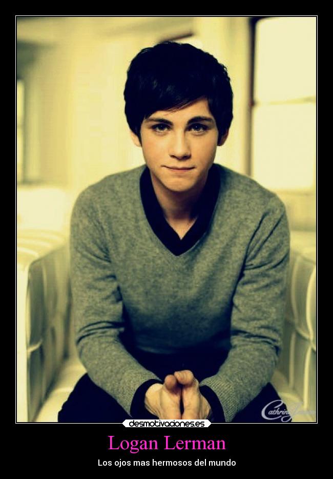 Logan Lerman -
