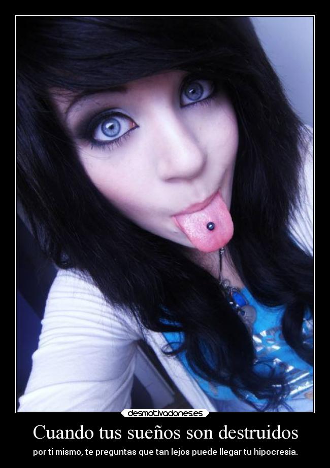 carteles lalala grils and darkhardcode desmotivaciones