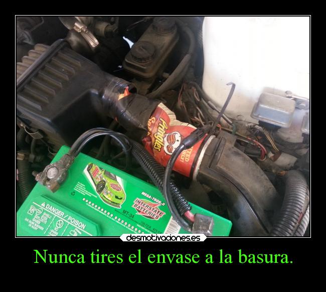 Nunca tires el envase a la basura. -