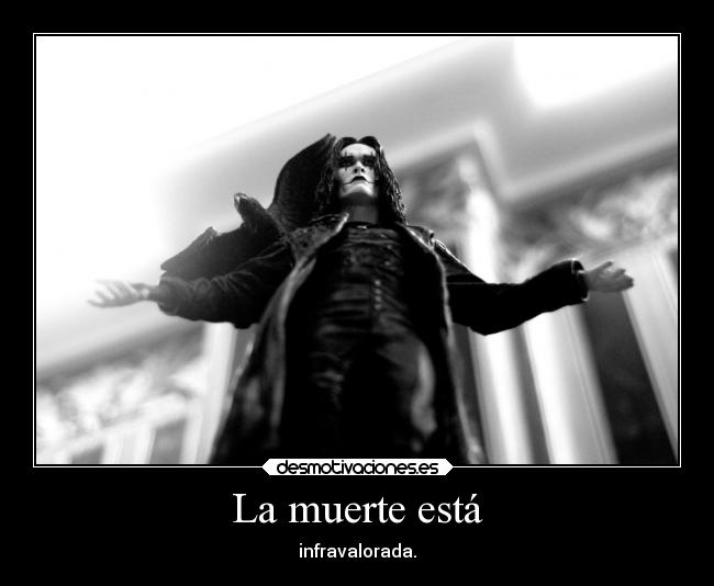 carteles muerte cine thecrow desmotivaciones