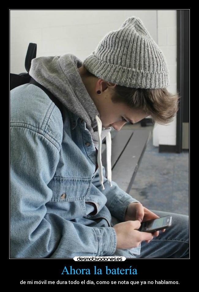 carteles ausencia infelizdentrodeestafelicidaddelocos chicopendulo desmotivaciones