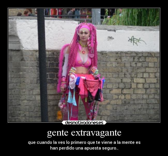 carteles alegria extravagante desmotivaciones