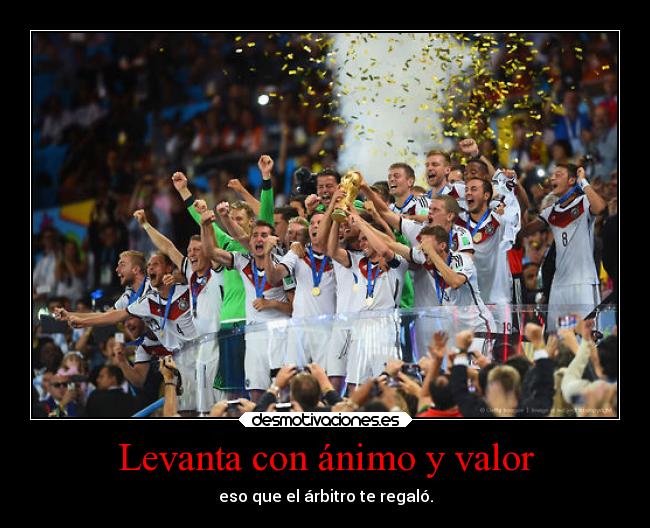 Levanta con ánimo y valor -