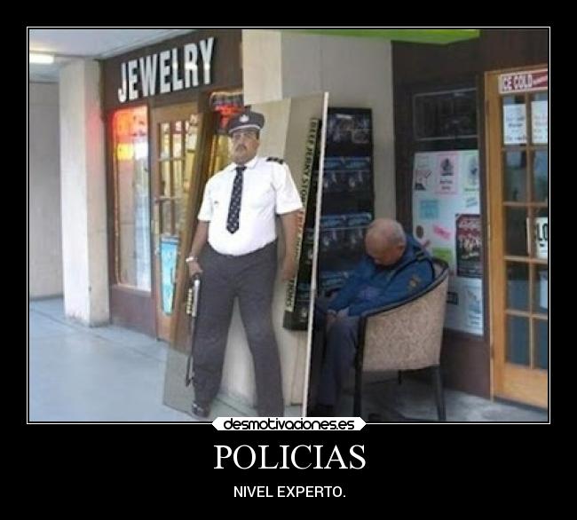POLICIAS -