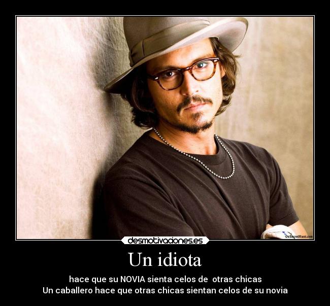 Un idiota - hace que su NOVIA sienta celos de otras chicas
Un caballero hace que otras chicas sientan celos de su novia