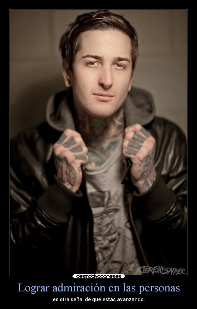 carteles vida suicidesilence joanhsor mitchlucker yolo rip desmotivaciones