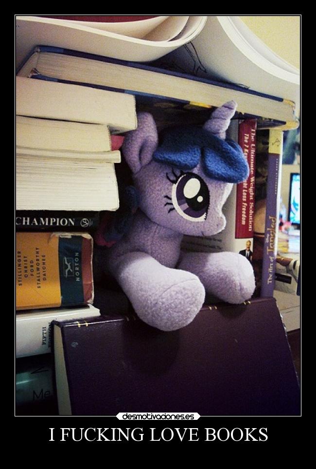 I FUCKING LOVE BOOKS - 