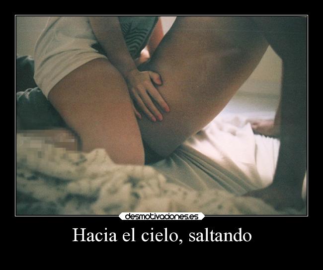 Hacia el cielo, saltando -