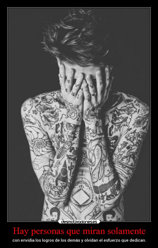 Hay personas que miran solamente -