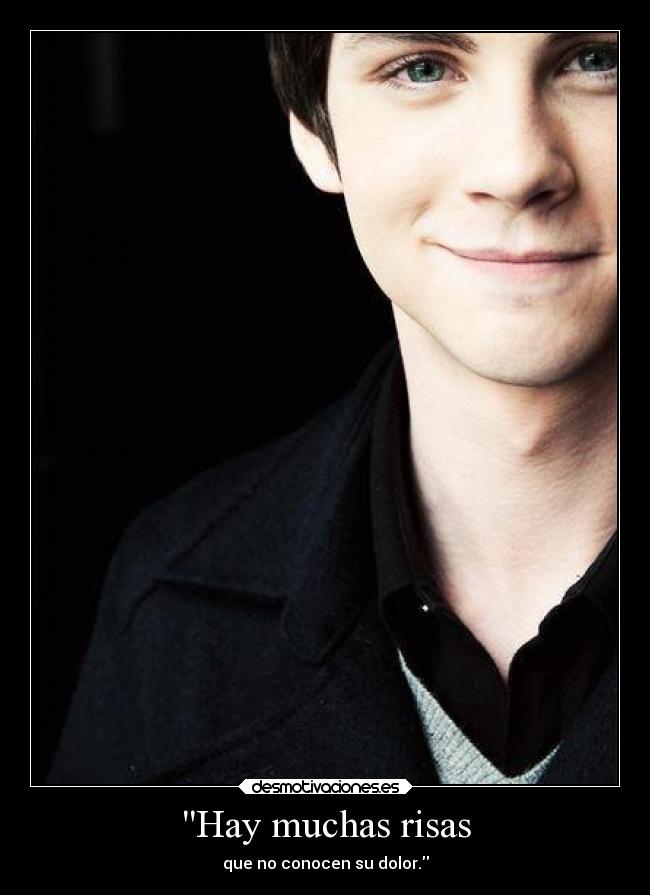 Hay muchas risas - que no conocen su dolor.