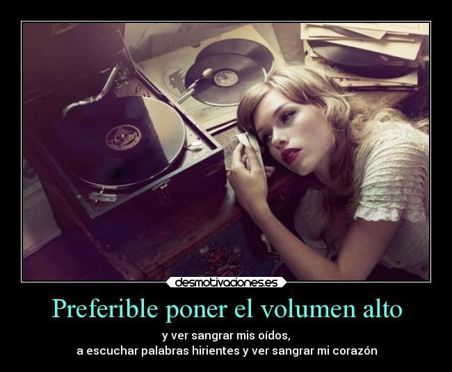 Preferible poner el volumen alto -