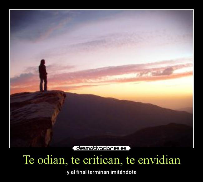 carteles pensamientos filosofia desmotivaciones