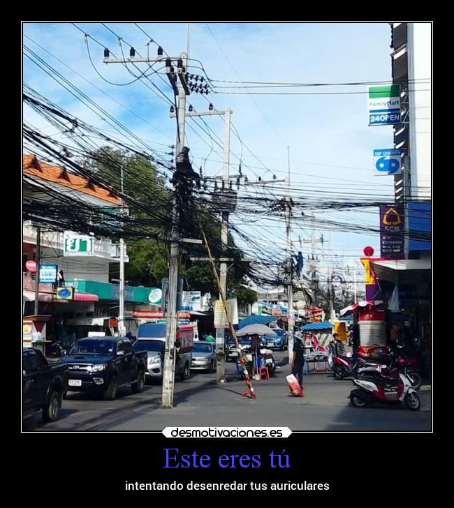 Este eres tú - intentando desenredar tus auriculares