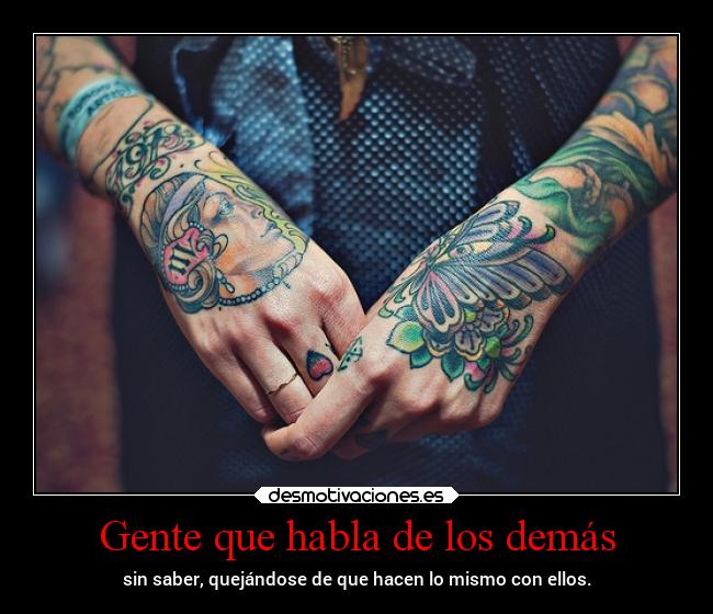 Gente que habla de los demás -