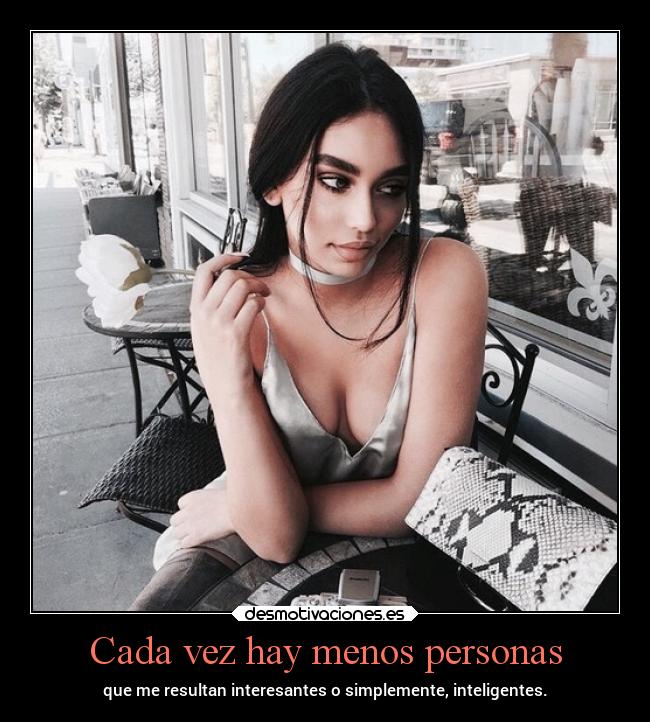 Cada vez hay menos personas - 