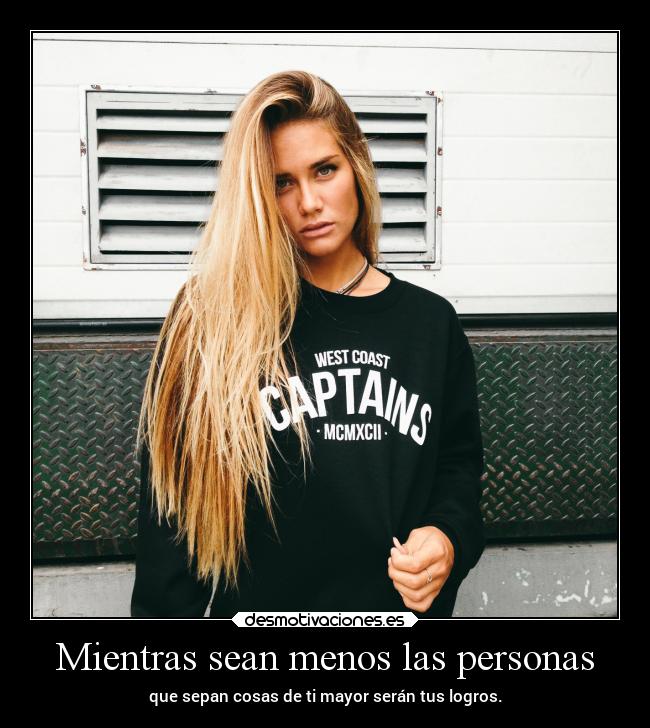 carteles vida deadvil hola que tal jaja guacaca desmotivaciones