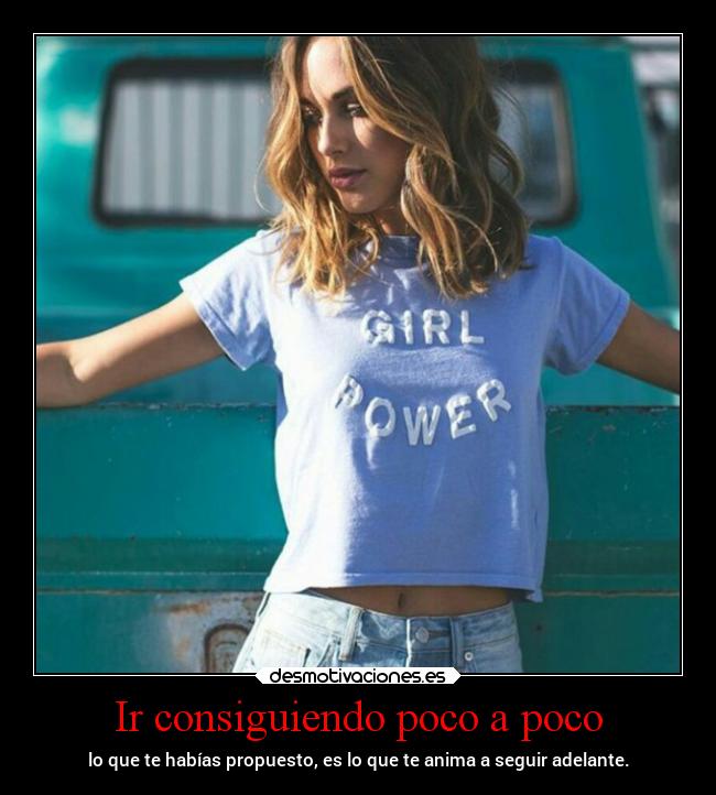 carteles vida superclan soyunidiotatm lossupervivientes desmotivaciones