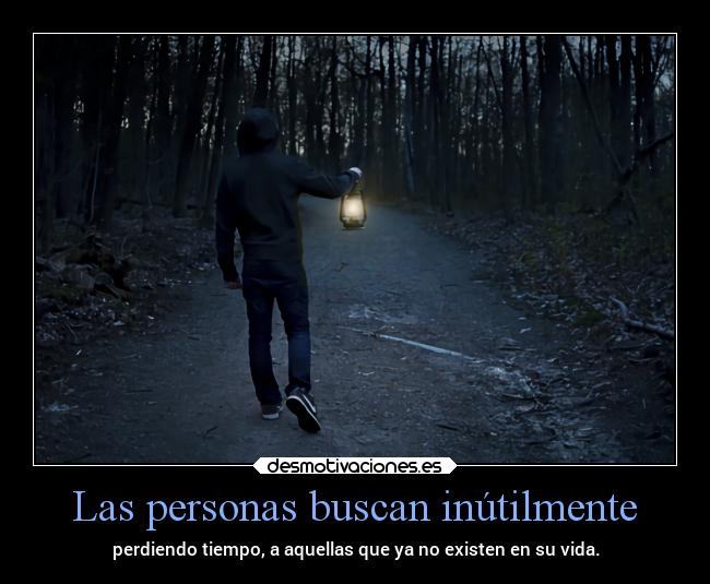 Las personas buscan inútilmente -