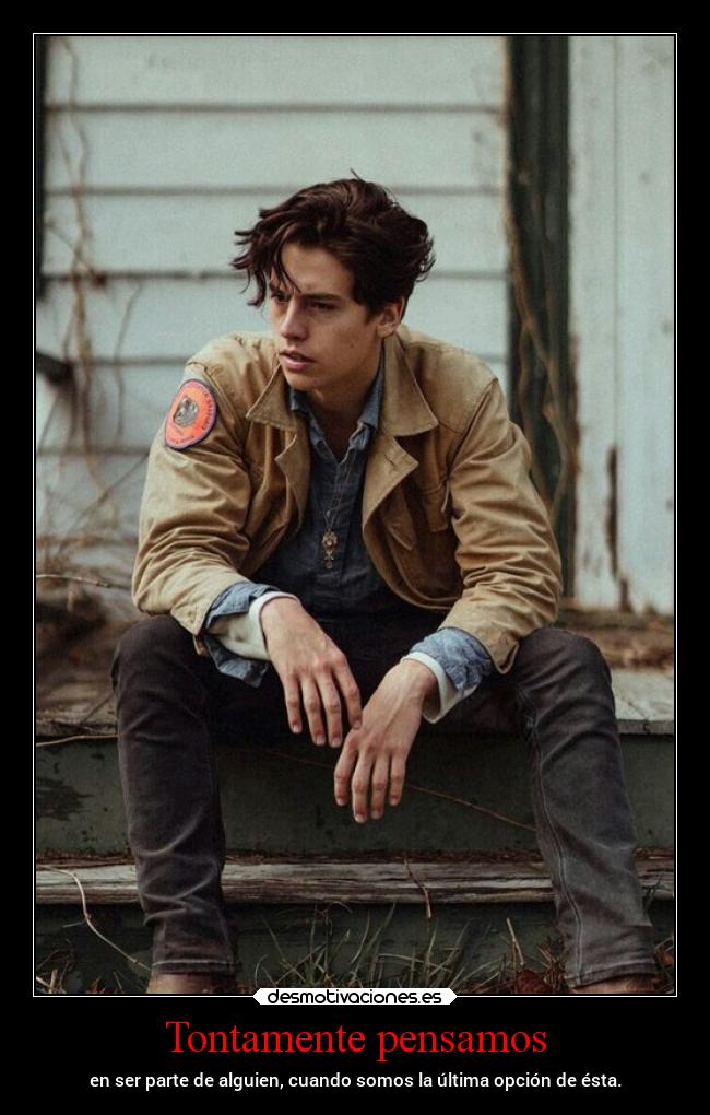 Tontamente pensamos -