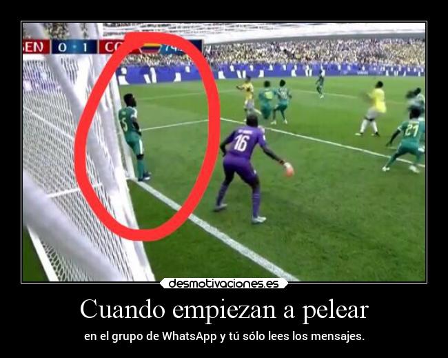 Cuando empiezan a pelear - en el grupo de WhatsApp y tú sólo lees los mensajes.