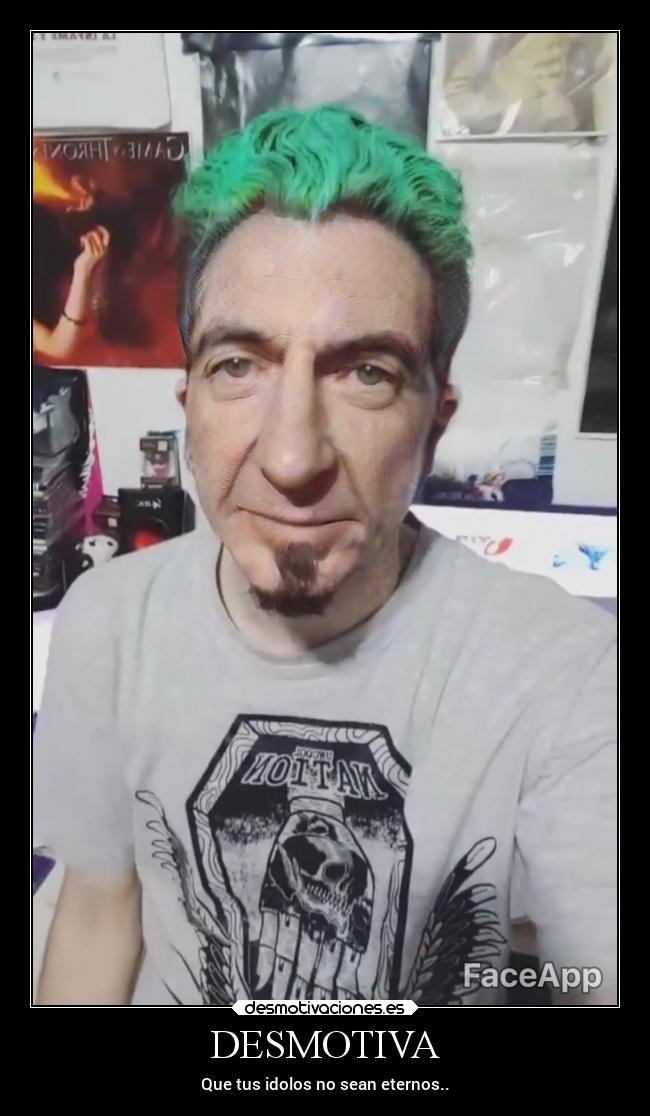 DESMOTIVA - Que tus idolos no sean eternos..