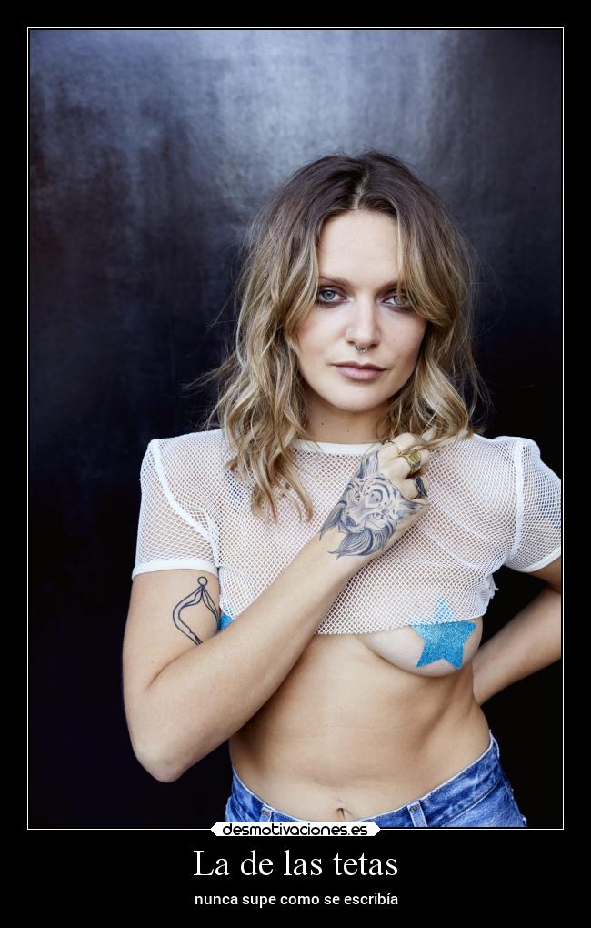 carteles tetas memes escribe desmotivaciones