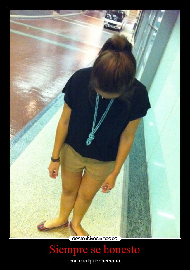 carteles caracter tyflas flats desmovivetodavia2020 lasegundacola desmotivaciones