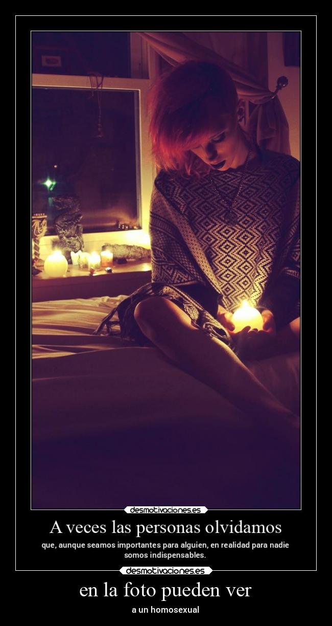 en la foto pueden ver - a un homosexual