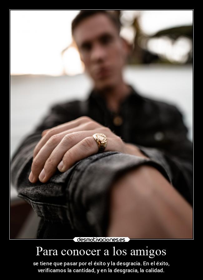 carteles amigos amistad falsedad compania hipocresia desdicha desmotivaciones