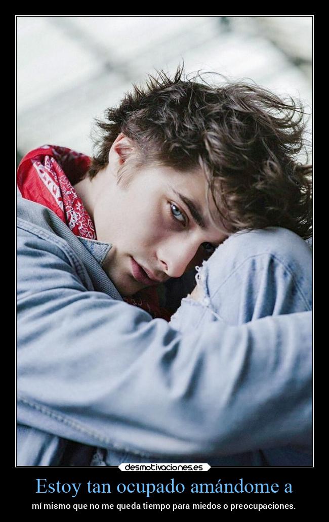 Estoy tan ocupado amándome a - 