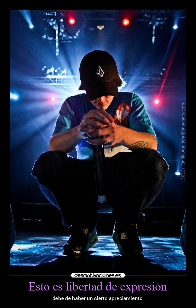 carteles libertad enfados politica guerra rusia gobierno guerra2022 ucrania pintura xenofobia noticias2022 desmotivaciones