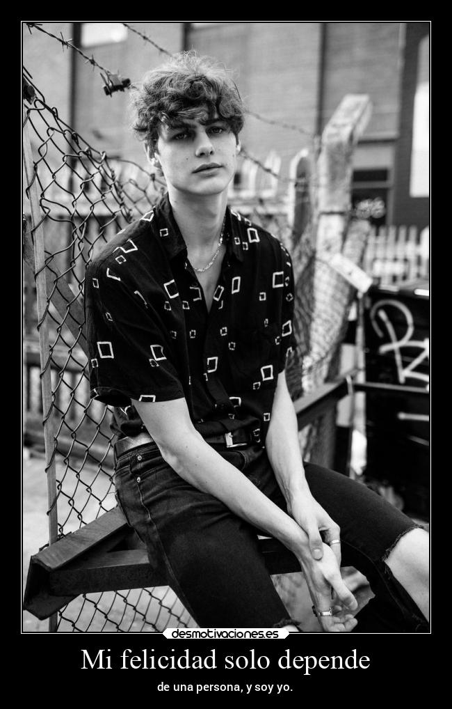 Mi felicidad solo depende - 